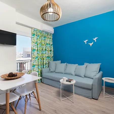 Anemi Blue Apt, Suitable Up To 4, Near The Beach! דירה העיירה רתימנו