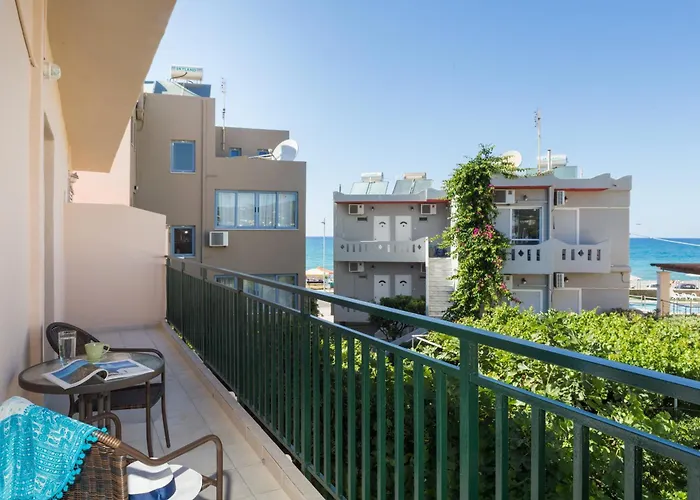 Anemi Blue Apt, Suitable Up To 4, Near The Beach!